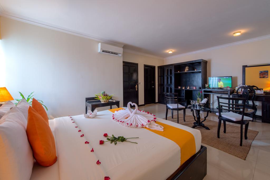 Jk Resident Hotel Siem Reap Exterior photo