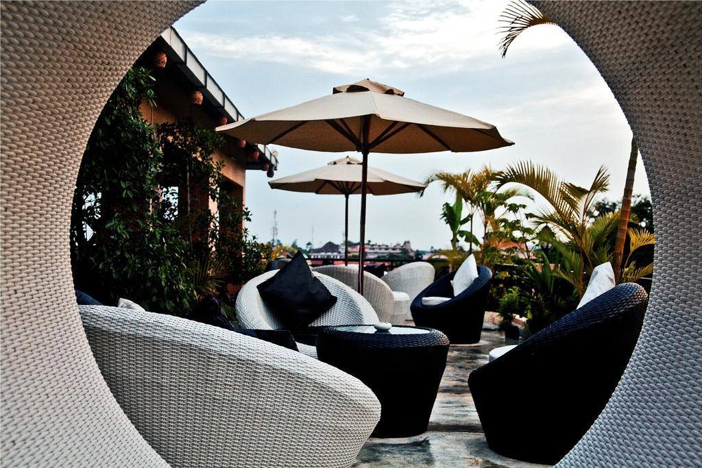 Jk Resident Hotel Siem Reap Exterior photo
